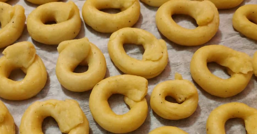 Taralli Cacio e Pepe